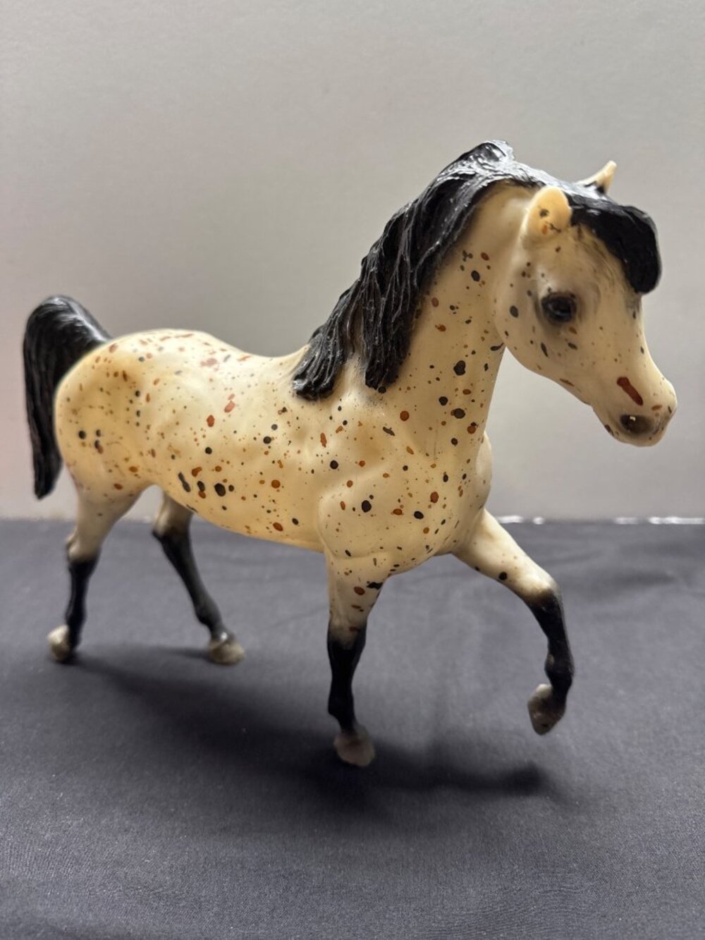 Breyer Majestic Arabian Stallion Speckled Appaloosa Finish #811 Vintage 1989-199